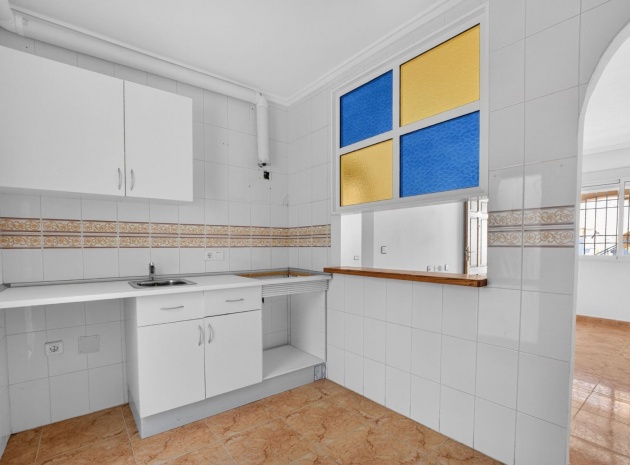 Återförsäljning - Lägenhet - Torrevieja - altos del limonar