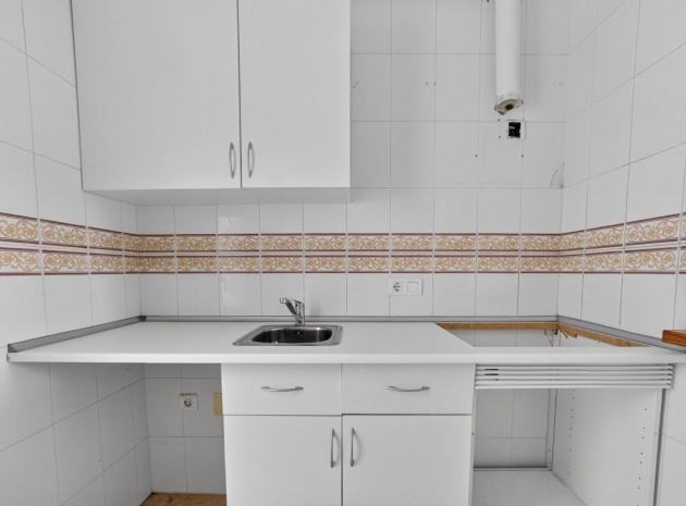 Återförsäljning - Lägenhet - Torrevieja - altos del limonar