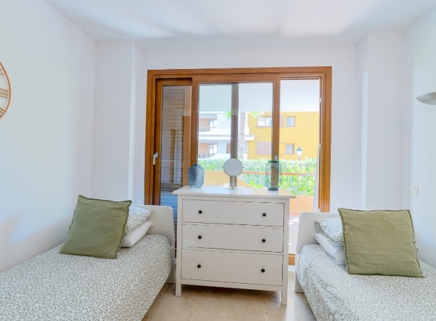 Wiederverkauf - Wohnung - Punta Prima - la entrada