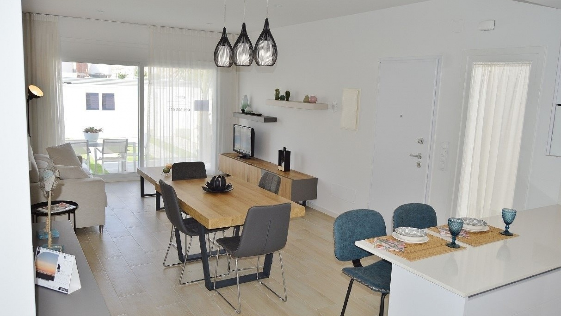Nieuw gebouw - Herenhuis - Avileses