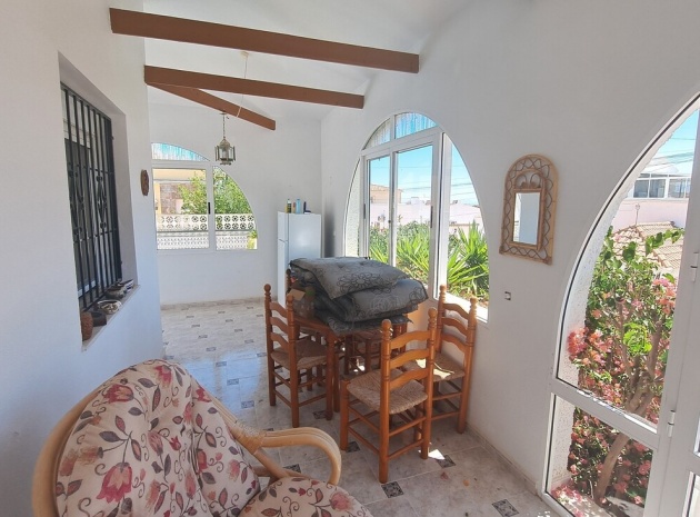 Resale - Villa - Villamartin - blue lagoon