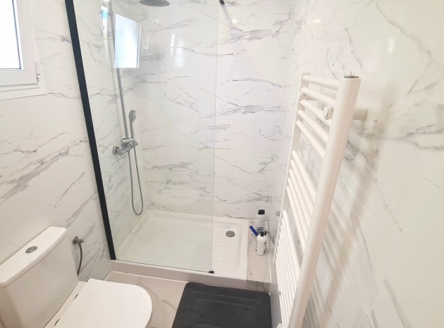 Resale - Villa - Villamartin - blue lagoon