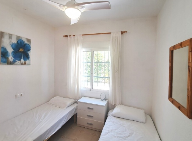 Resale - Villa - Villamartin - blue lagoon