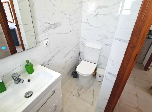 Resale - Villa - Villamartin - blue lagoon