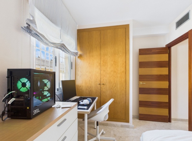 Resale - Townhouse - Los Alcazares