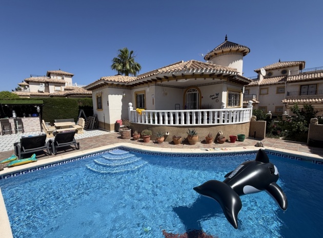 Resale - Villa - Villamartin - pinada golf