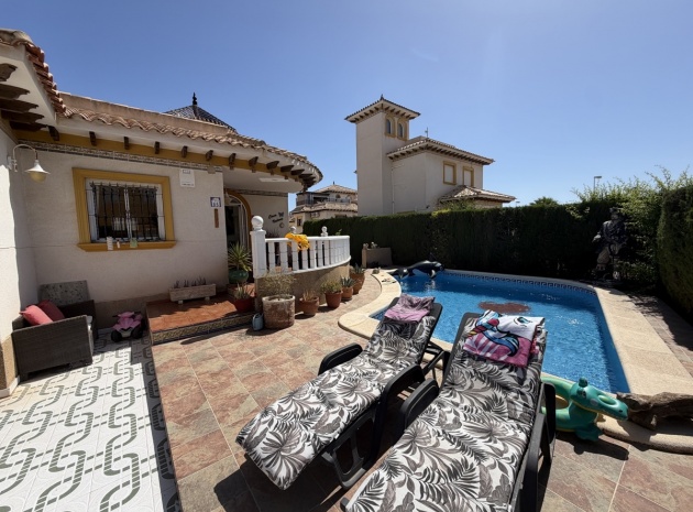 Resale - Villa - Villamartin - pinada golf