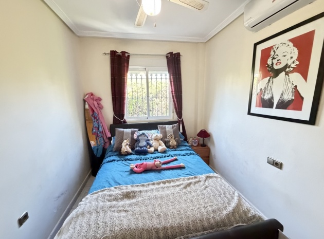 Resale - Villa - Villamartin - pinada golf