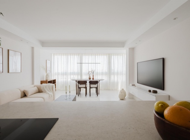 Resale - Apartment - Torrevieja - 1st line to the sea
