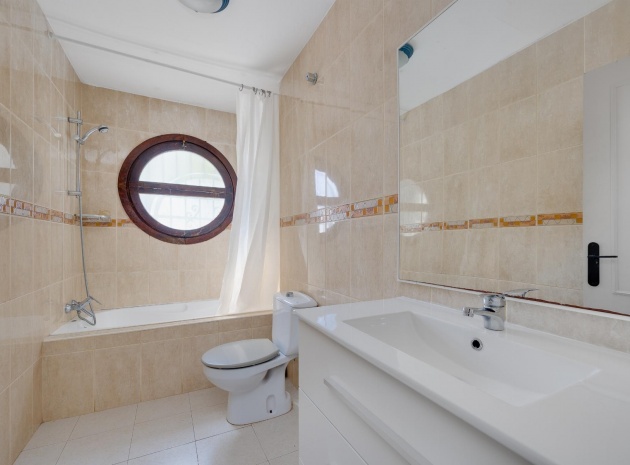 Revente - Appartement - Torrevieja - Beachside Torrevieja