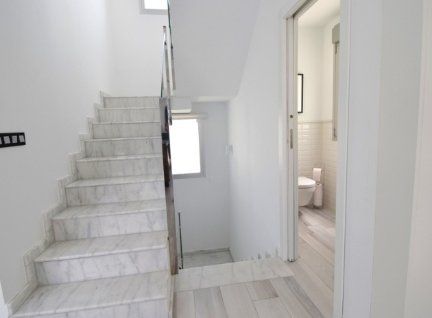 Wederverkoop - Villa - Orihuela - Cabo Roig