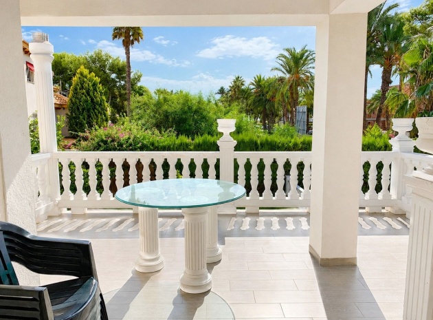 Resale - Villa - Orihuela - La Zenia