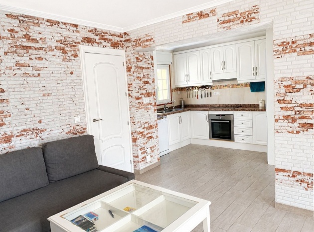 Resale - Villa - Orihuela - La Zenia