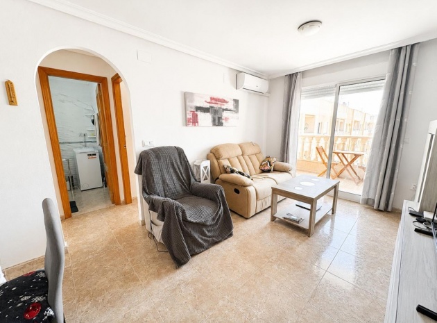 Återförsäljning - Lägenhet - Torrevieja - Torrevieja Centro