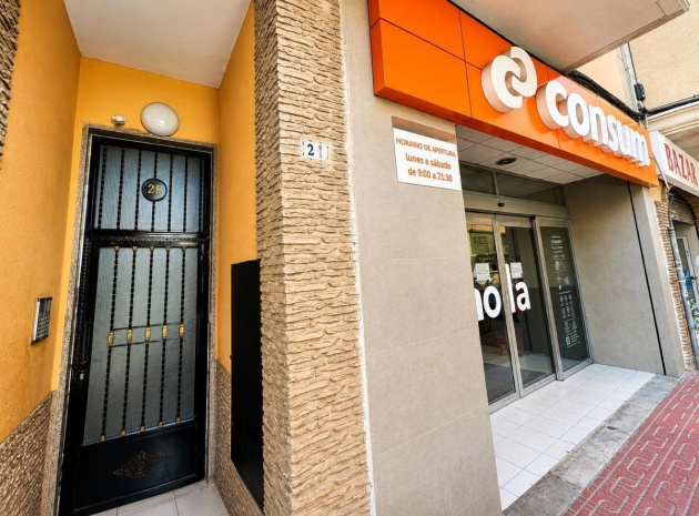 Återförsäljning - Lägenhet - Torrevieja - Torrevieja Centro