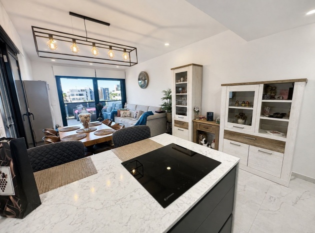 Resale - Apartment - Orihuela - Orihuela Costa