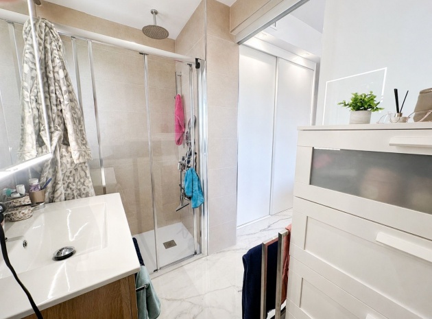 Resale - Apartment - Orihuela - Orihuela Costa