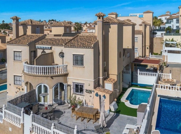 Resale - Townhouse - Villamartin - Costa Blanca South