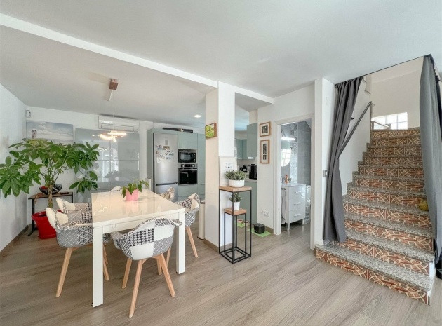 Resale - Townhouse - Villamartin - Costa Blanca South