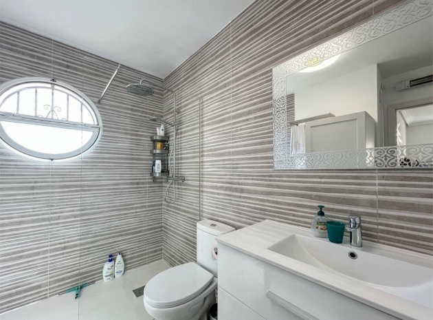 Resale - Townhouse - Villamartin - Costa Blanca South