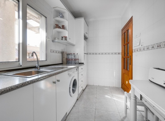 Revente - Appartement - Torrevieja - Torrevieja Centro