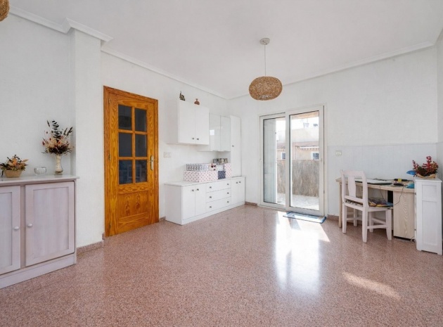 Revente - Appartement - Torrevieja - Torrevieja Centro