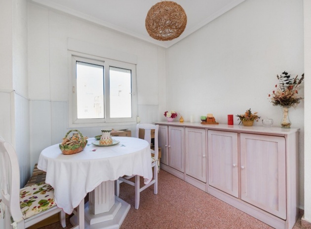 Revente - Appartement - Torrevieja - Torrevieja Centro