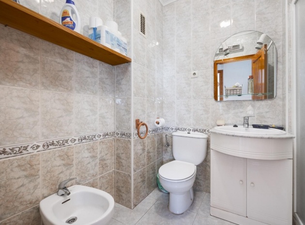 Revente - Appartement - Torrevieja - Torrevieja Centro