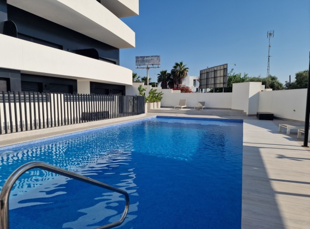 Resale - Villa - Guardamar del Segura - Guardamar Hills