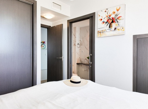 Resale - Apartment - Villamartin - Costa Blanca South