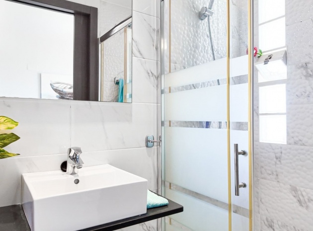 Resale - Apartment - Villamartin - Costa Blanca South