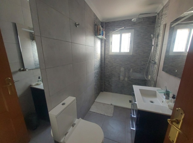 Resale - Villa - Polop - Polop Centro