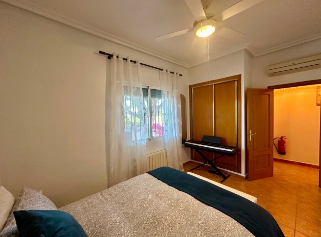 Resale - Villa - Catral - Catral Centro