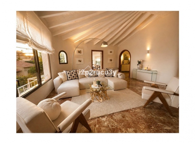 Resale - Villa - Calpe - Calpe Centro
