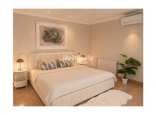 Resale - Villa - Calpe - Calpe Centro