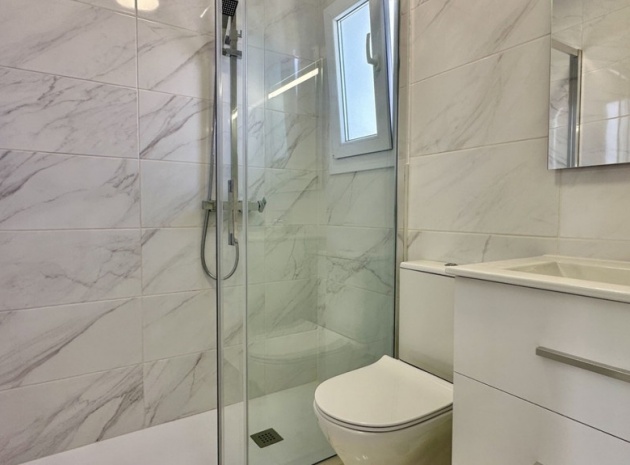 Resale - Townhouse - Torrevieja - Torrevieja Centro