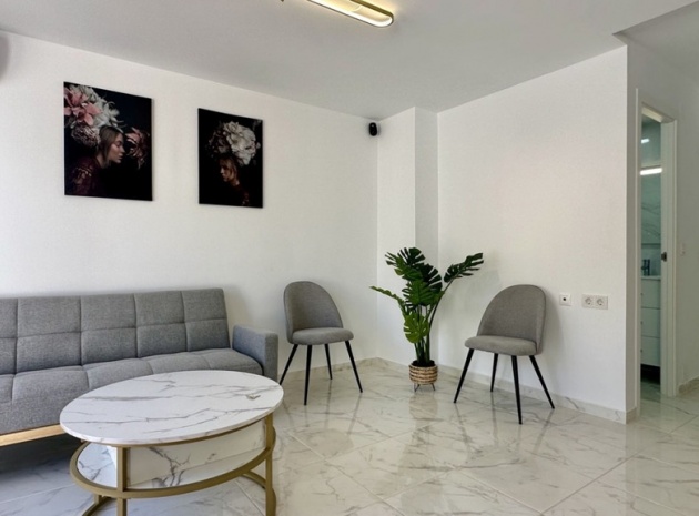 Resale - Townhouse - Torrevieja - Torrevieja Centro