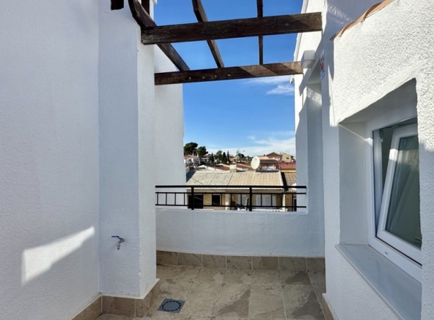 Resale - Townhouse - Torrevieja - Torrevieja Centro
