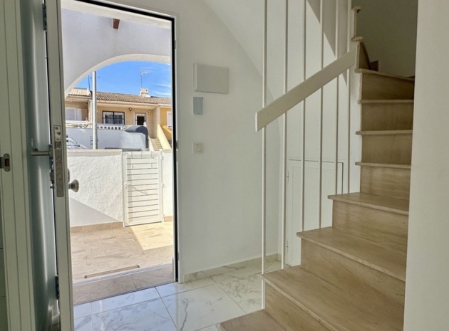Resale - Townhouse - Torrevieja - Torrevieja Centro
