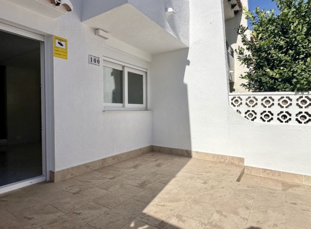 Resale - Townhouse - Torrevieja - Torrevieja Centro