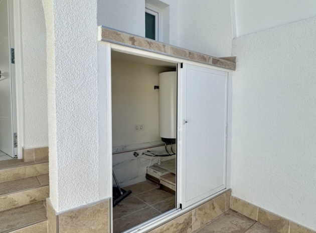 Resale - Townhouse - Torrevieja - Torrevieja Centro
