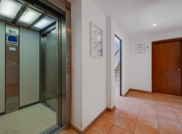 Resale - Apartment - Orihuela - Punta Prima