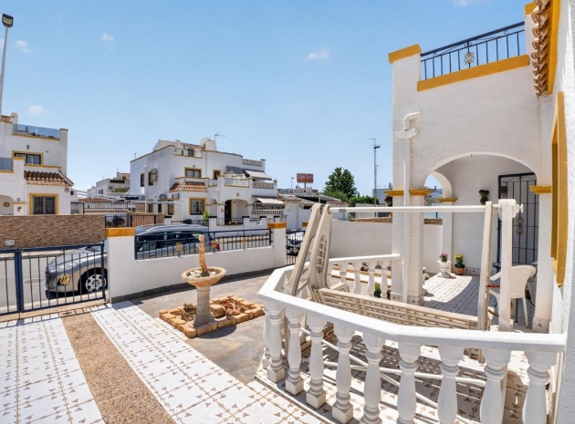 Resale - Apartment - Torrevieja - La Siesta