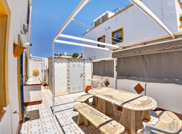 Resale - Apartment - Torrevieja - La Siesta