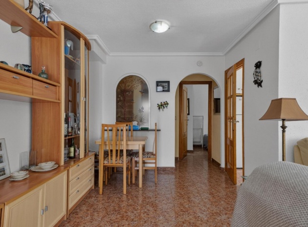 Resale - Apartment - Torrevieja - La Siesta