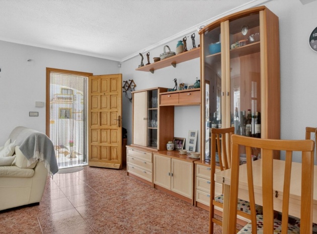 Resale - Apartment - Torrevieja - La Siesta