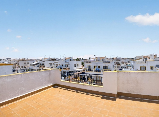 Resale - Apartment - Torrevieja - La Siesta