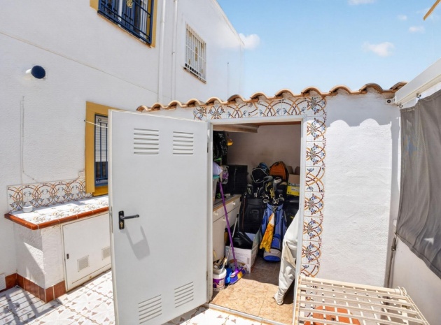 Resale - Apartment - Torrevieja - La Siesta