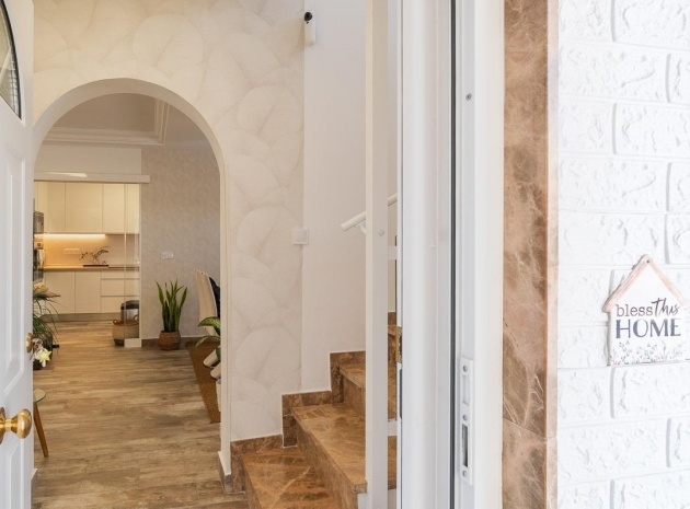 Resale - Villa - Villamartin - El Galan
