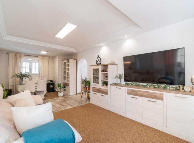 Resale - Villa - Villamartin - El Galan